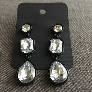 Stunning NEW Crystal Earrings